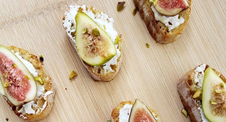 Fig and cheese Toast